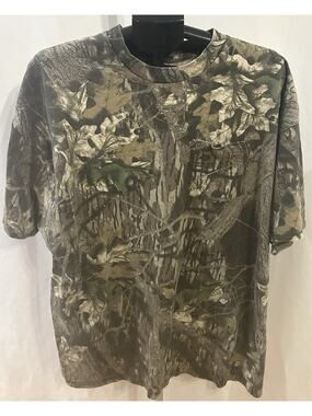 Outdoors Men's size 2XL Camo T-Shirt